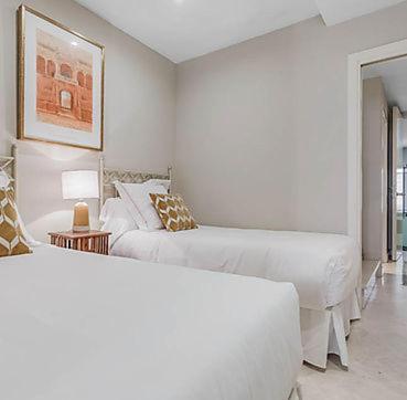 세비야 Fam Sevillian Townhouse 빌라 외부 사진