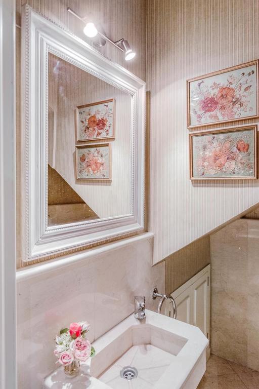 세비야 Fam Sevillian Townhouse 빌라 외부 사진