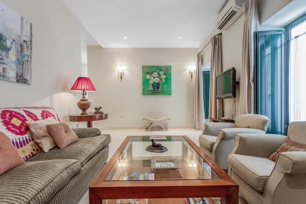 세비야 Fam Sevillian Townhouse 빌라 외부 사진